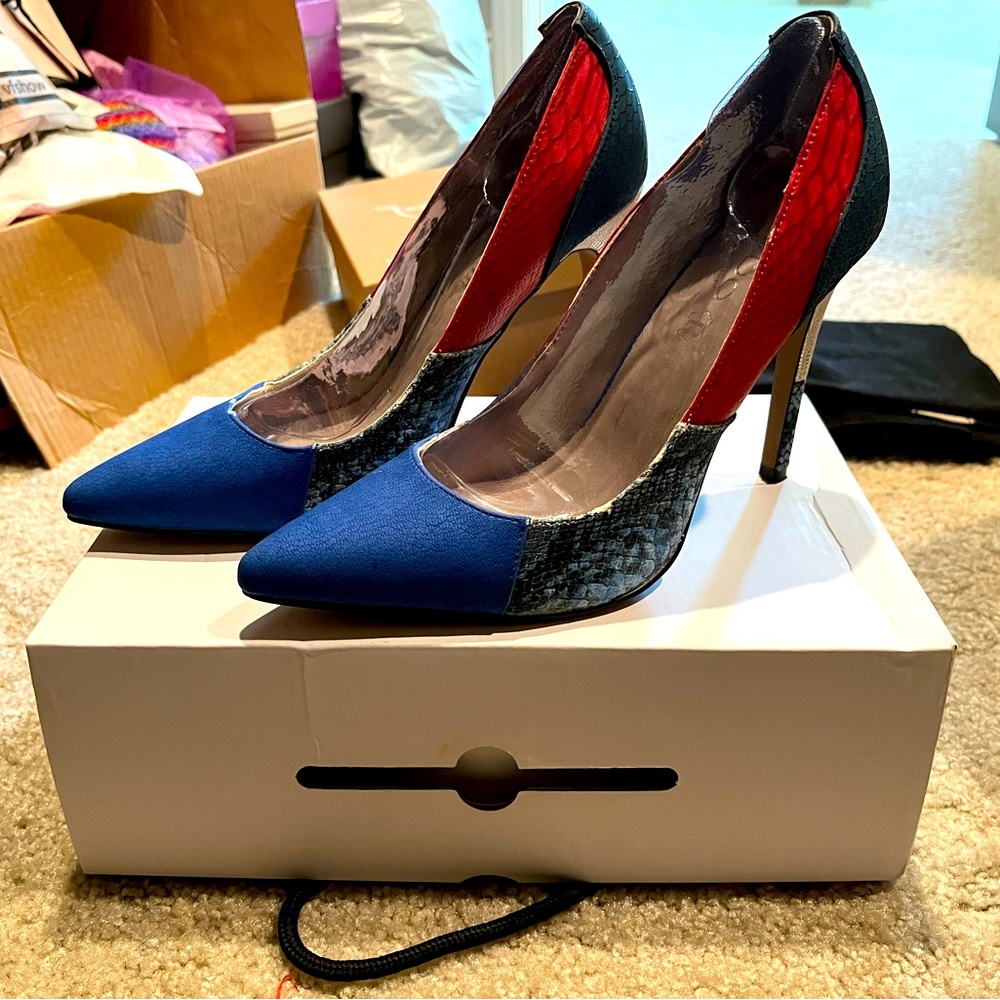 Aldo pumps. Size 9.